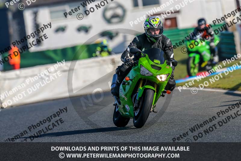 PJM Wedding Photography;enduro digital images;event digital images;eventdigitalimages;mallory park;mallory park photographs;mallory park trackday;mallory park trackday photographs;no limits trackdays;peter wileman photography;racing digital images;trackday digital images;trackday photos